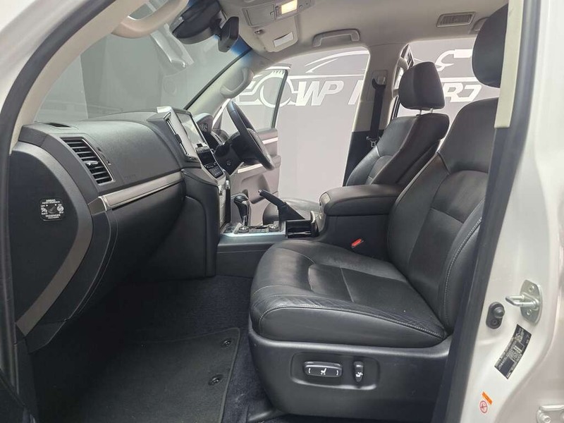Toyota Land Cruiser - WP Motors - Image 16