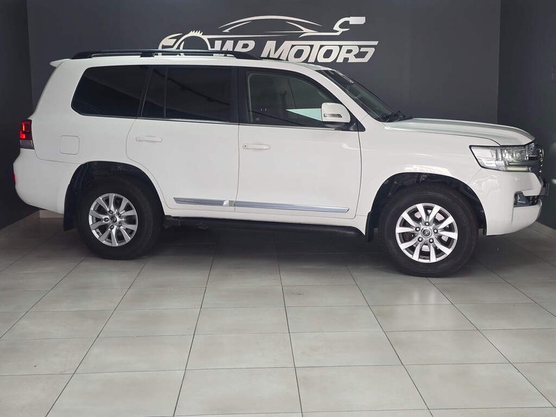 Toyota Land Cruiser - WP Motors - Image 5