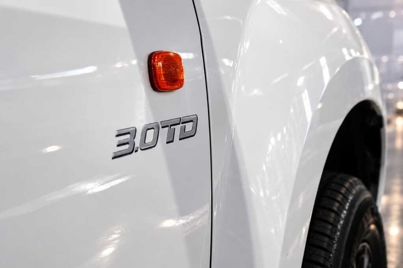 Isuzu D-Max - Bluebird Motors - Image 18