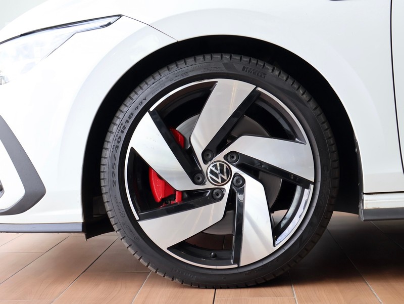Volkswagen Golf - Hatfield VW Melrose Arch - Image 6