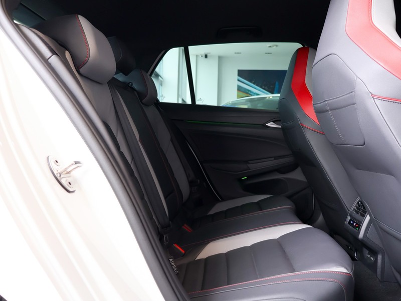 Volkswagen Golf - Hatfield VW Melrose Arch - Image 10