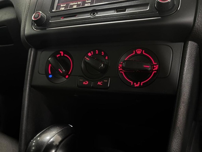 Volkswagen Polo Vivo - ICar Gezina - Image 12