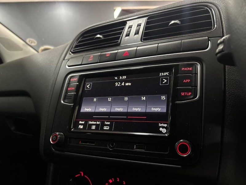 Volkswagen Polo Vivo - ICar Gezina - Image 10