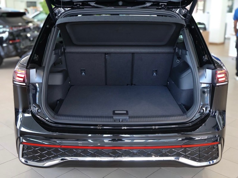 Volkswagen Tiguan - Hatfield VW Melrose Arch - Image 15