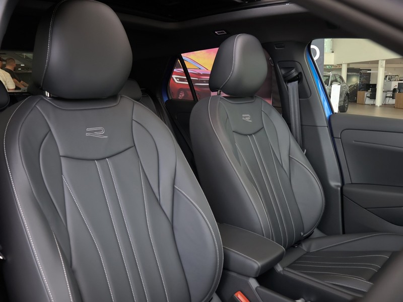 Volkswagen T-Roc - Hatfield VW Rivonia - Image 29