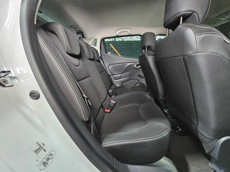 Renault Clio - Mit Mak Motors - Image 20