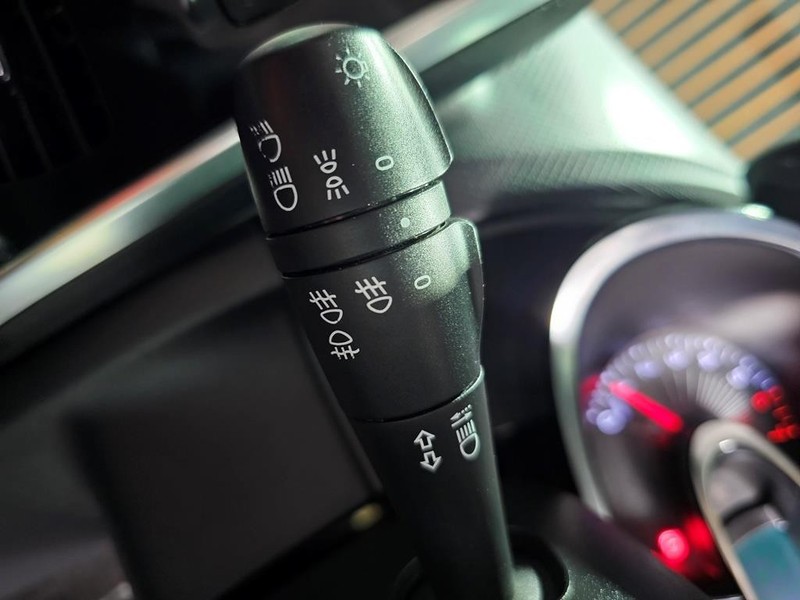 Renault Clio - Mit Mak Motors - Image 17