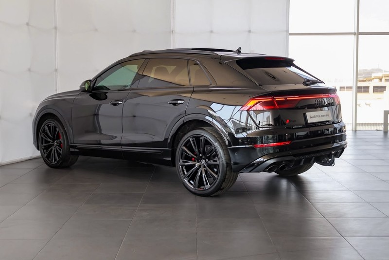 Audi SQ8 - Audi Centre Hatfield - Image 11