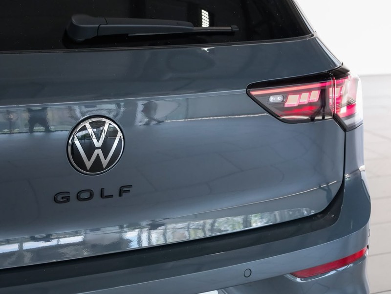 Volkswagen Golf - Hatfield VW Bryanston - Image 12