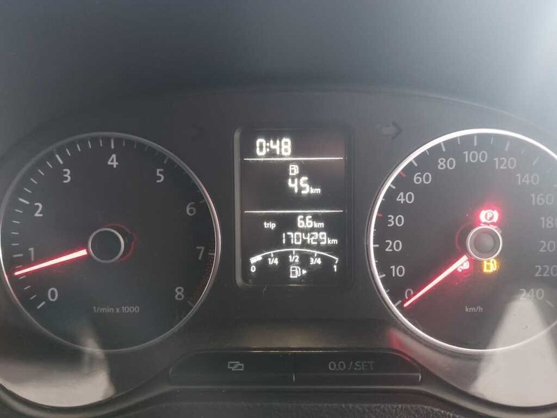 Volkswagen Polo - Stiaan Autos (Pty) Ltd - Image 11