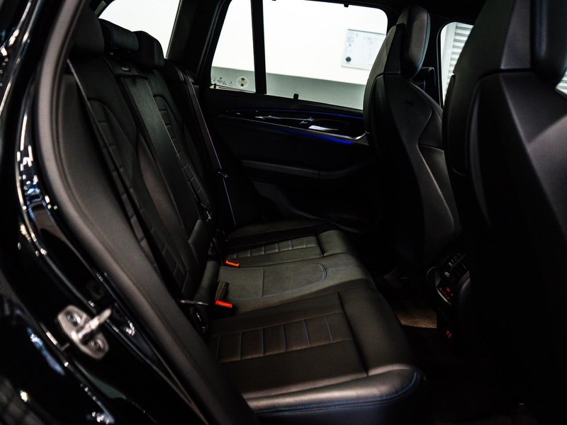 BMW X3 - Chery Waterfall - Image 7