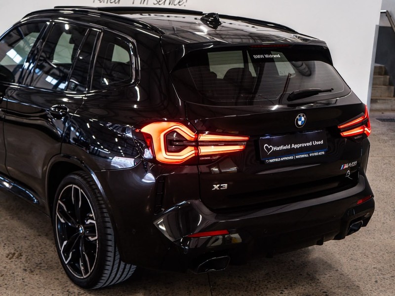 BMW X3 - Chery Waterfall - Image 2