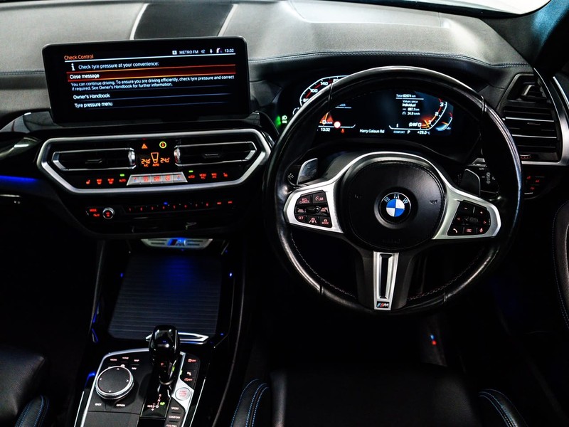 BMW X3 - Chery Waterfall - Image 8