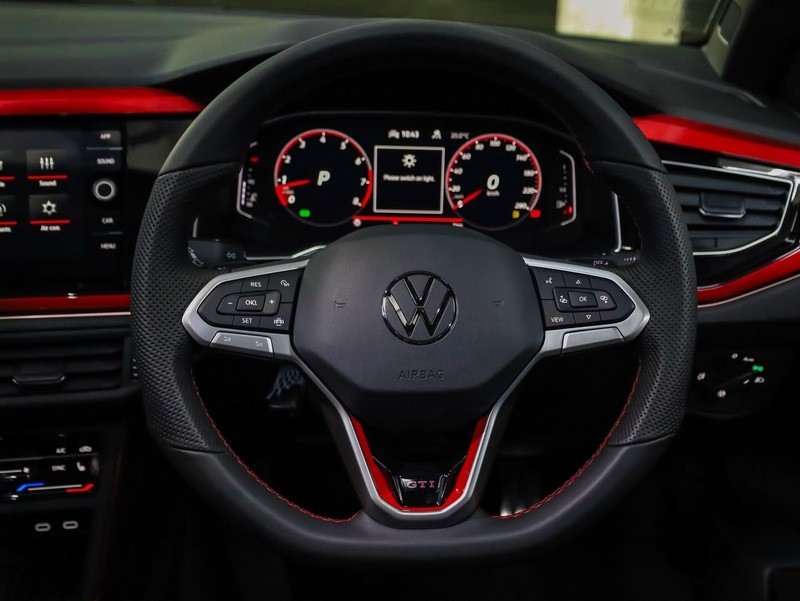 Volkswagen Polo - Hatfield VW Bryanston - Image 16