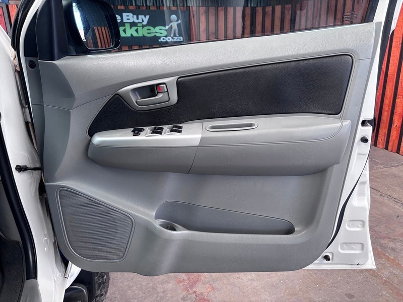 Toyota Hilux - We Buy Bakkies - Image 11