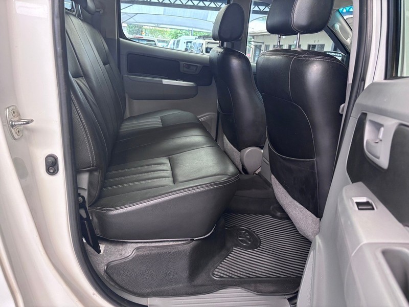 Toyota Hilux - We Buy Bakkies - Image 16