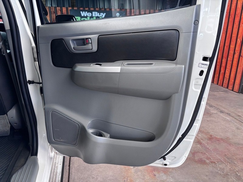Toyota Hilux - We Buy Bakkies - Image 15