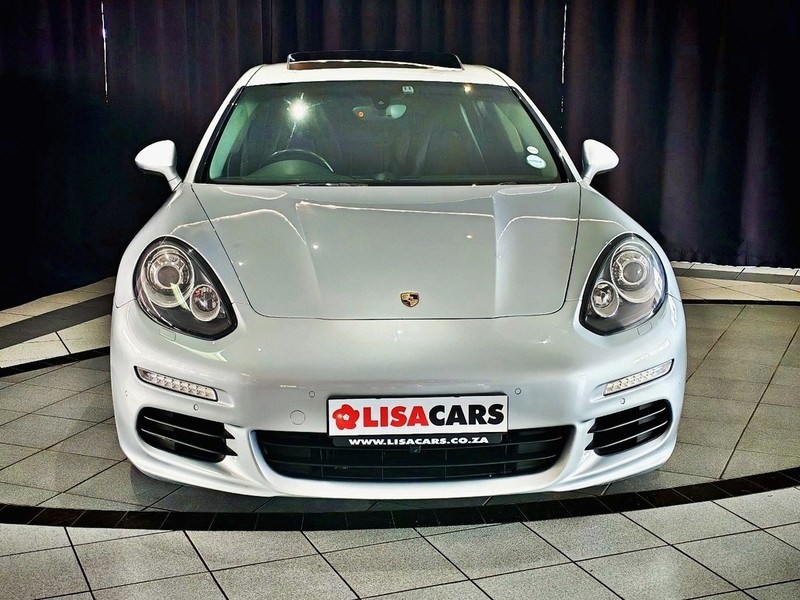 Porsche Panamera - LisaCars - Image 3