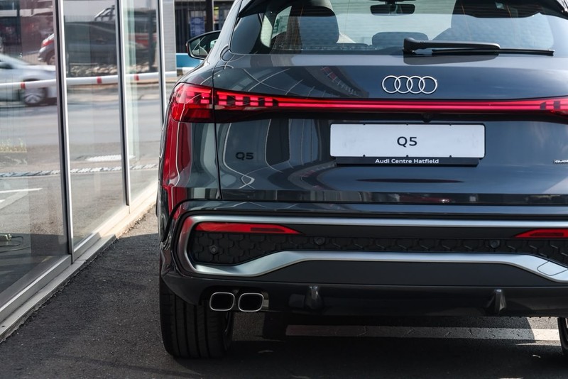 Audi Q5 - Audi Centre Hatfield - Image 8