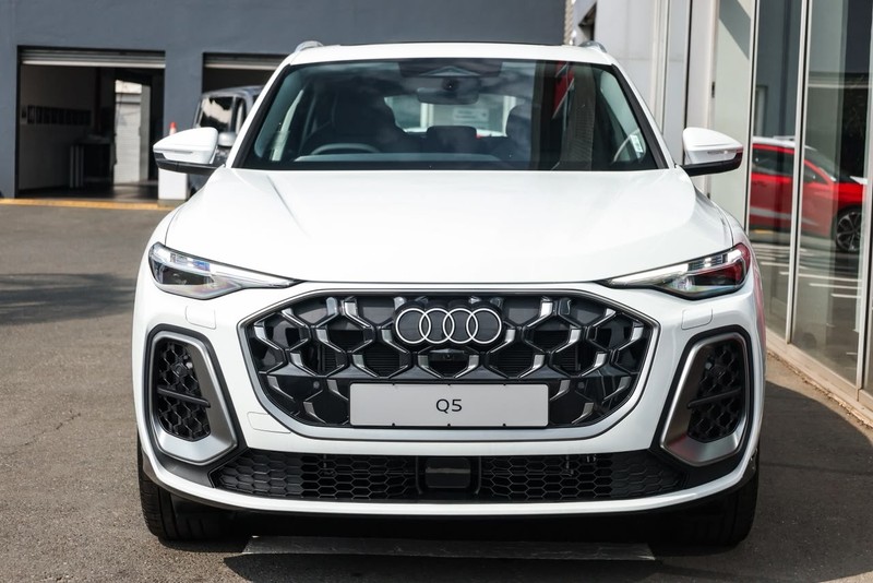 Audi Q5 - Audi Centre Hatfield - Image 3