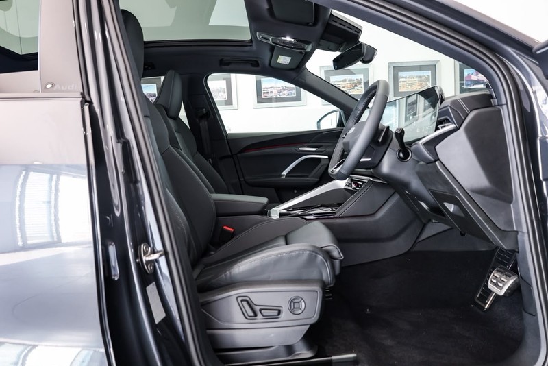 Audi Q5 - Audi Centre Hatfield - Image 10