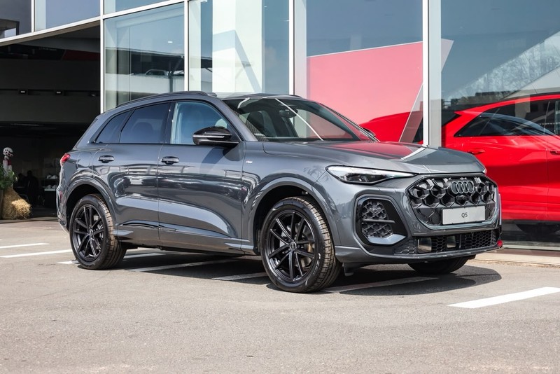Audi Q5 - Audi Centre Hatfield - Image 1