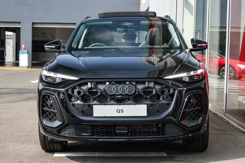 Audi Q5 - Audi Centre Hatfield - Image 3