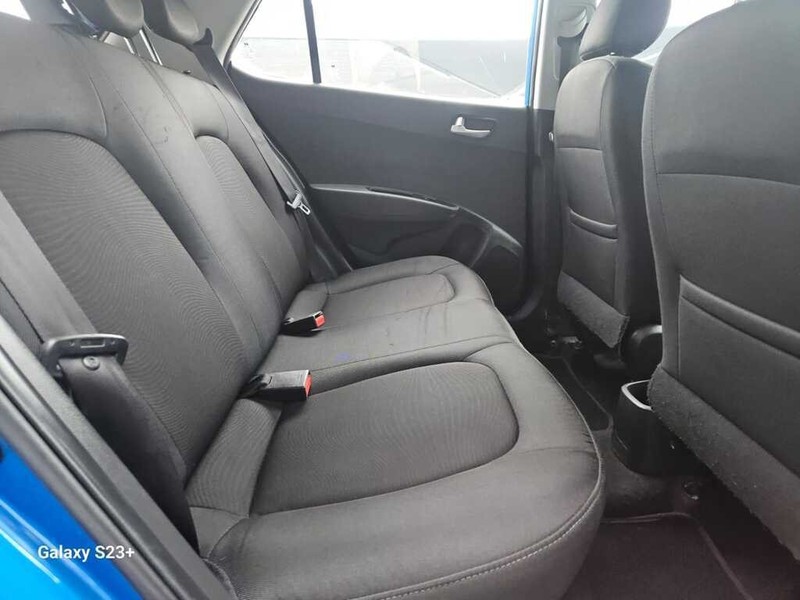 Hyundai i10 - Authentique Autos - Image 6