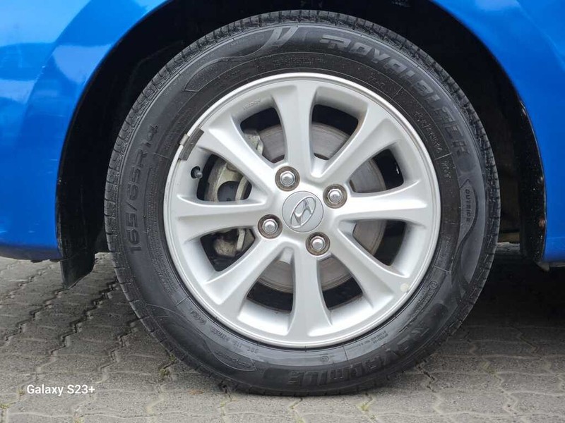 Hyundai i10 - Authentique Autos - Image 19