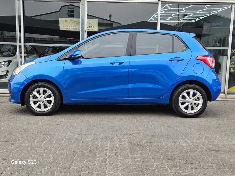 Hyundai i10 - Authentique Autos - Image 2