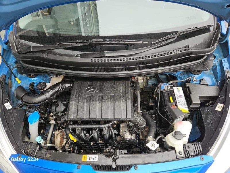 Hyundai i10 - Authentique Autos - Image 17