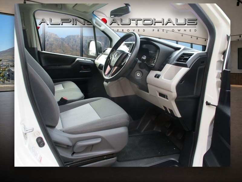 Toyota Quantum - Alpine Autohaus - Image 15