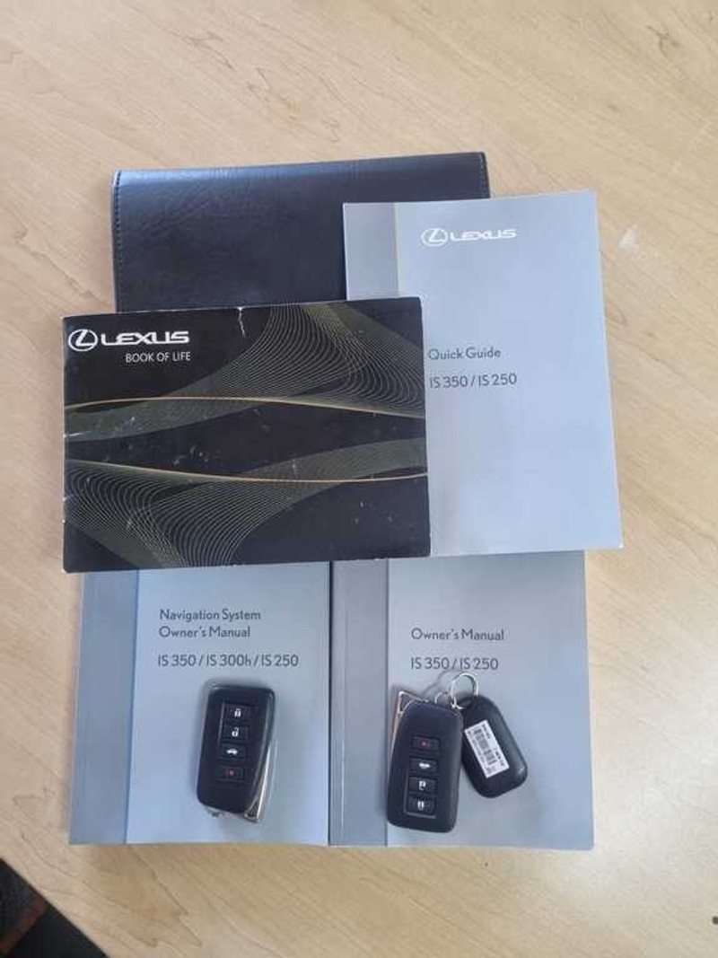 Lexus IS - Bakwena Auto Sales - Image 20