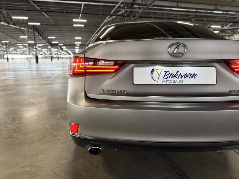 Lexus IS - Bakwena Auto Sales - Image 8