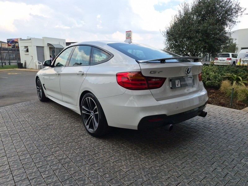 BMW 3 Series - Nic Bottari Toyota - Image 19