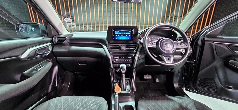 Toyota Urban Cruiser - Mit Mak Motors - Image 23