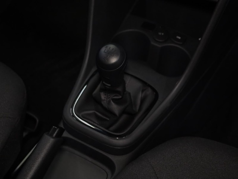 Volkswagen Polo Vivo - Hatfield VW Bryanston - Image 17