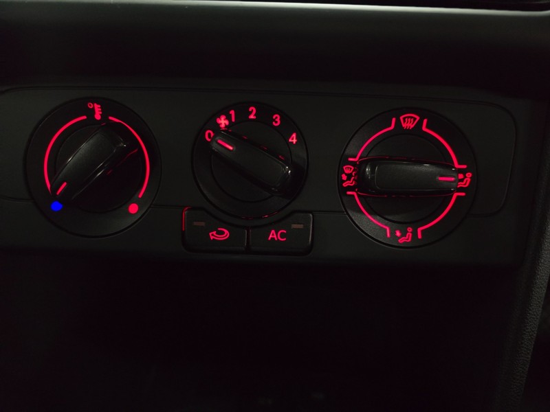 Volkswagen Polo Vivo - Hatfield VW Northcliff - Image 16