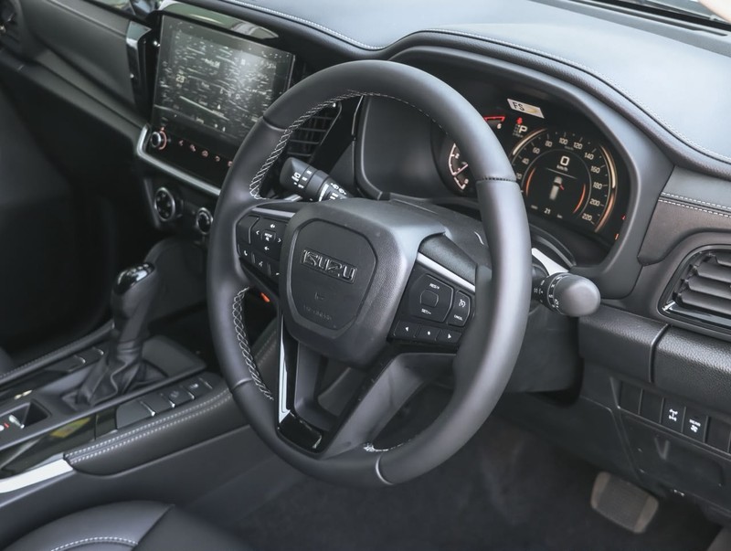 Isuzu MU-X - Isuzu Richards Bay - Image 17