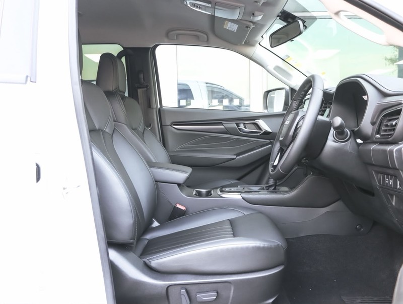 Isuzu MU-X - Isuzu Richards Bay - Image 15