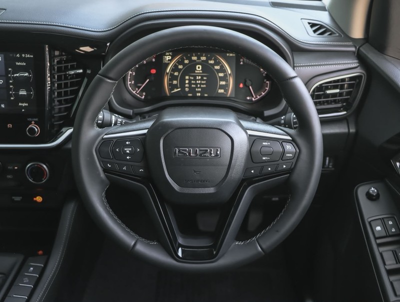 Isuzu MU-X - Isuzu Richards Bay - Image 27