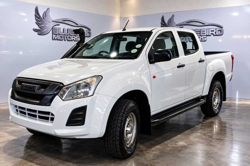 Isuzu D-Max - Bluebird Motors - Image 1