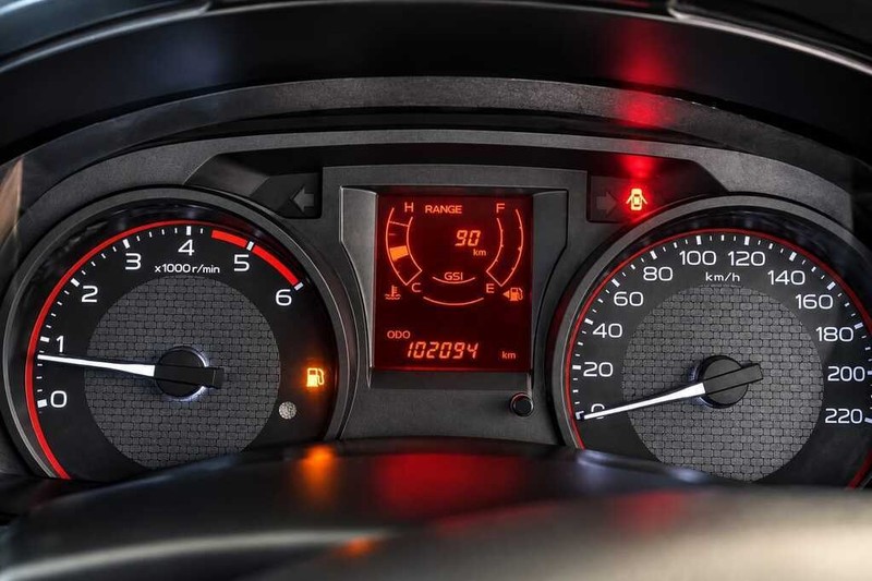 Isuzu D-Max - Bluebird Motors - Image 10