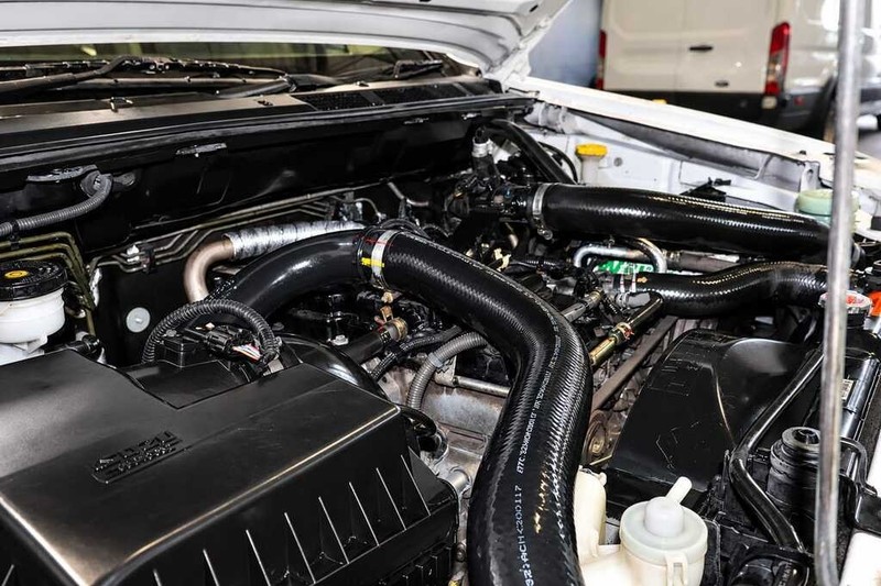 Isuzu D-Max - Bluebird Motors - Image 15