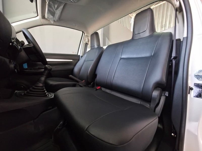Toyota Hilux - Auto Investments Rustenburg - Image 10