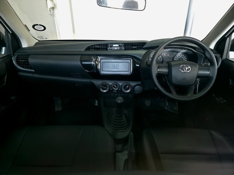 Toyota Hilux - Auto Investments Rustenburg - Image 11
