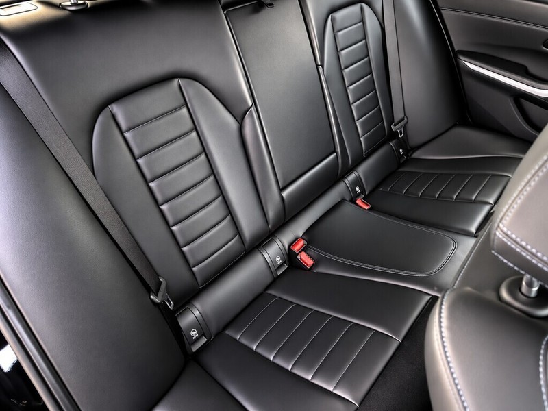 BMW 3 Series - CARS@NOOK - Image 9