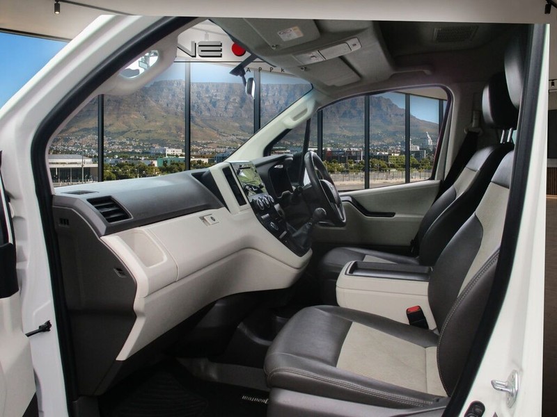 Toyota Quantum - Alpine Autohaus - Image 14