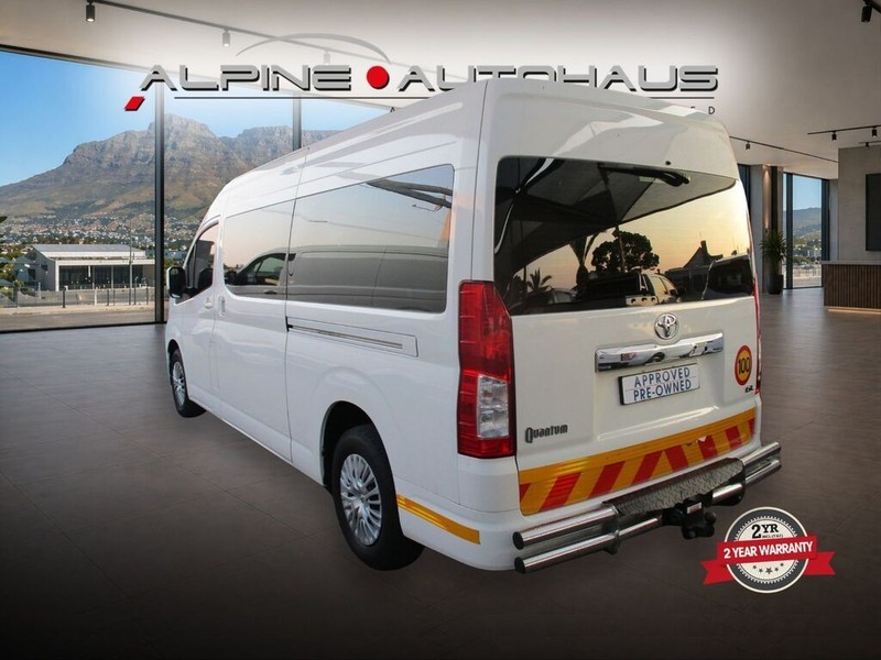 Toyota Quantum - Alpine Autohaus - Image 11