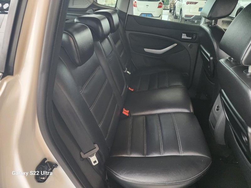Ford Kuga - Park Ford - Image 7